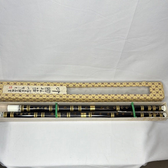 Chinese Bamboo Flute by Dunhuang, Professional Transverse with Original Box - Picture 2 of 11